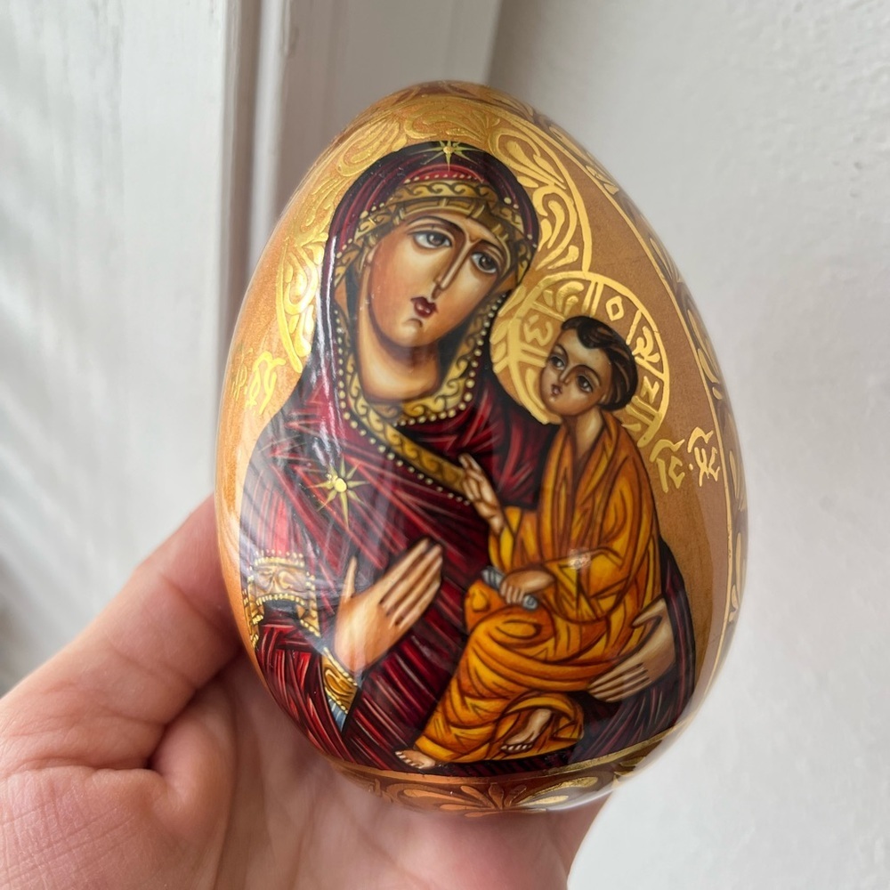 Russian Orthodox Wood icon Virgin Mary Christ Egg | Hand-Painted Signed - Picture 8 of 12